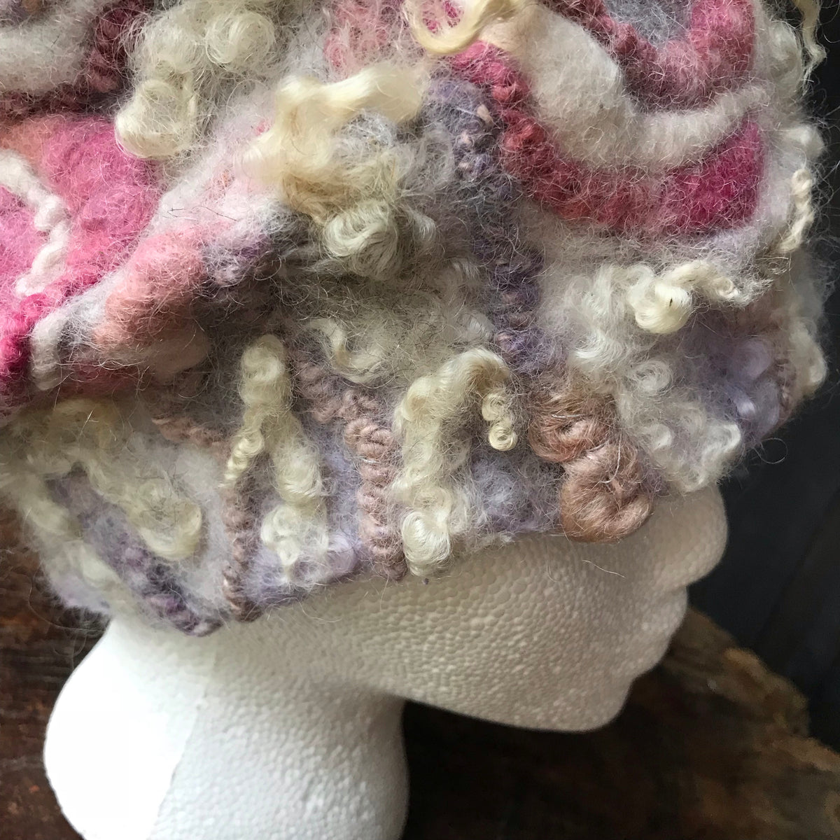 Grey  felted hat size 23”| Chapeau gris en feutre Taille 23” - Mynoush