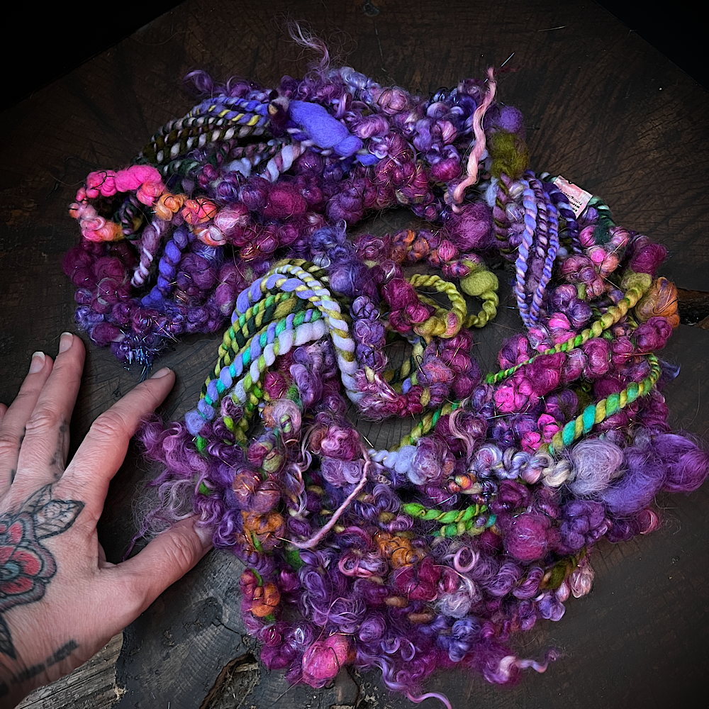 Magic mauve-  art yarn