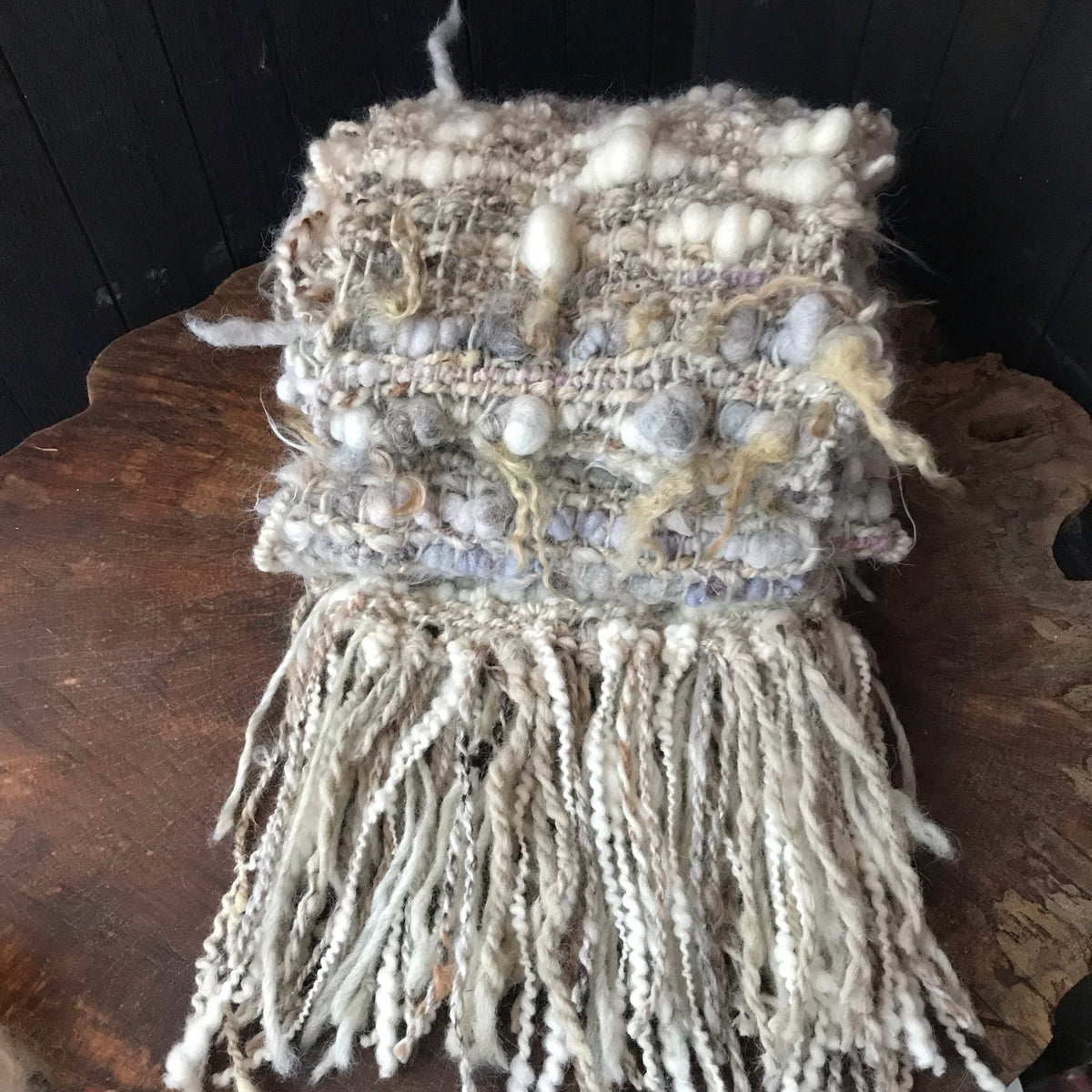 Natural white scarf 100% Wool  98” x 10”|Foulard blanc en laine 98”x10” - Mynoush
