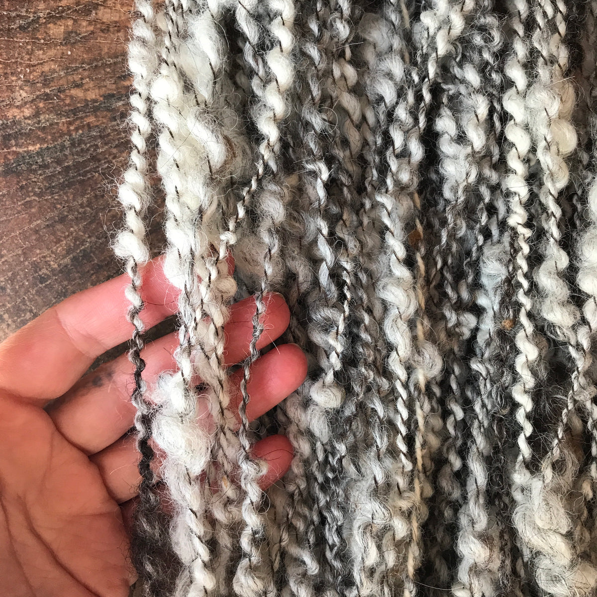 Grey spiral yarn 85g - Mynoush