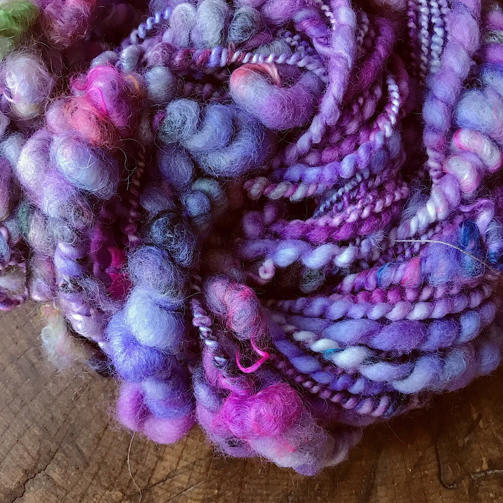 Violette Art yarn