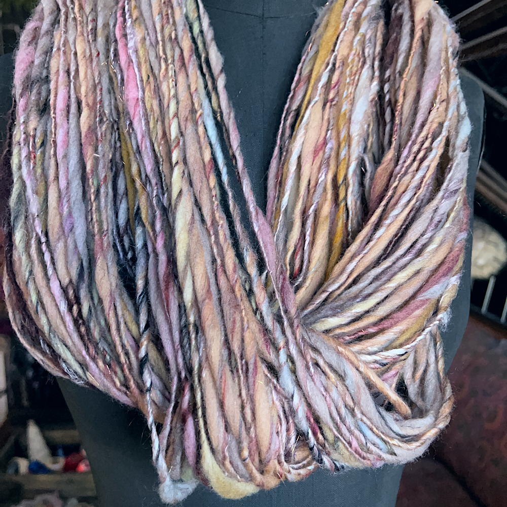 Hand spun yarn single