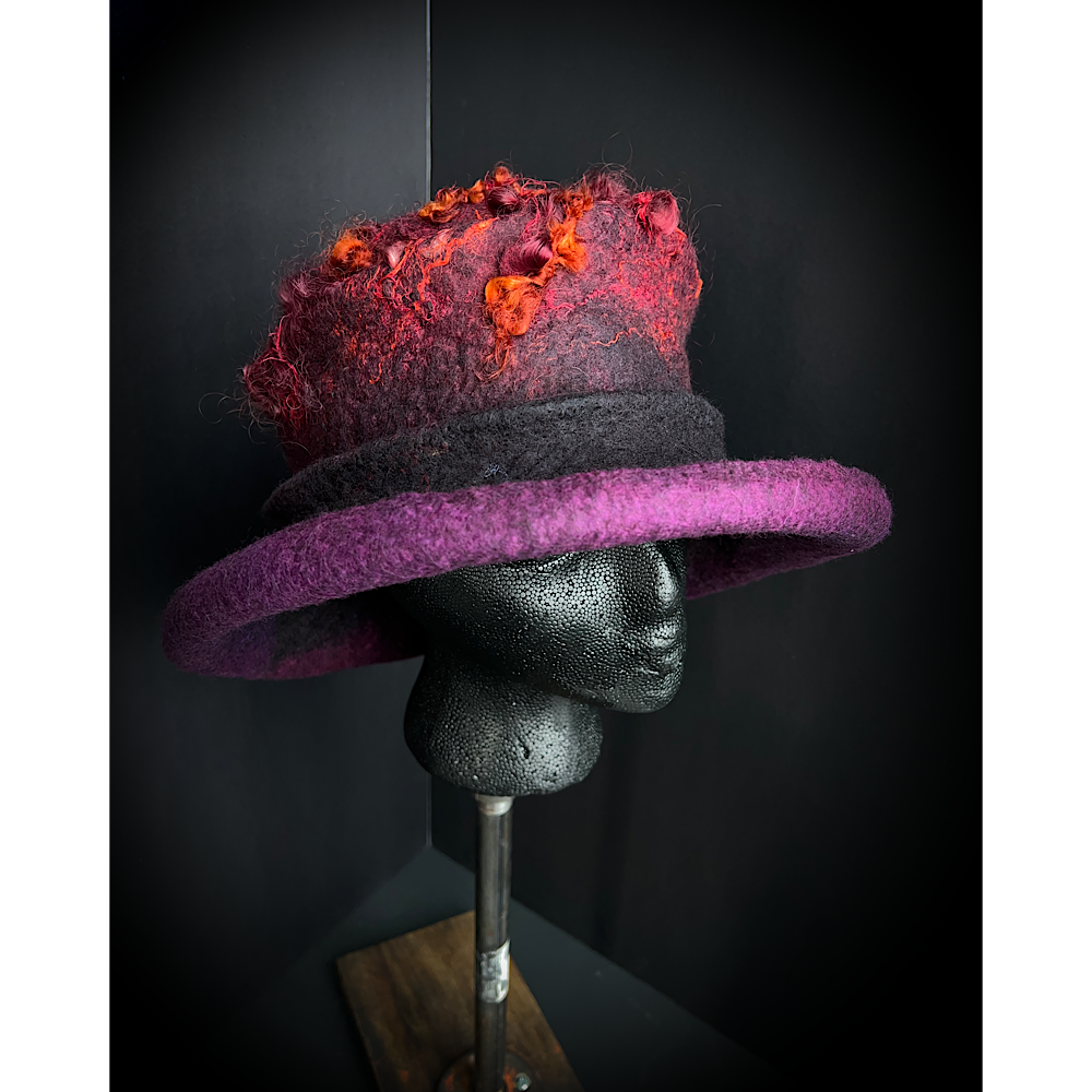 Felted hat- 23.5”