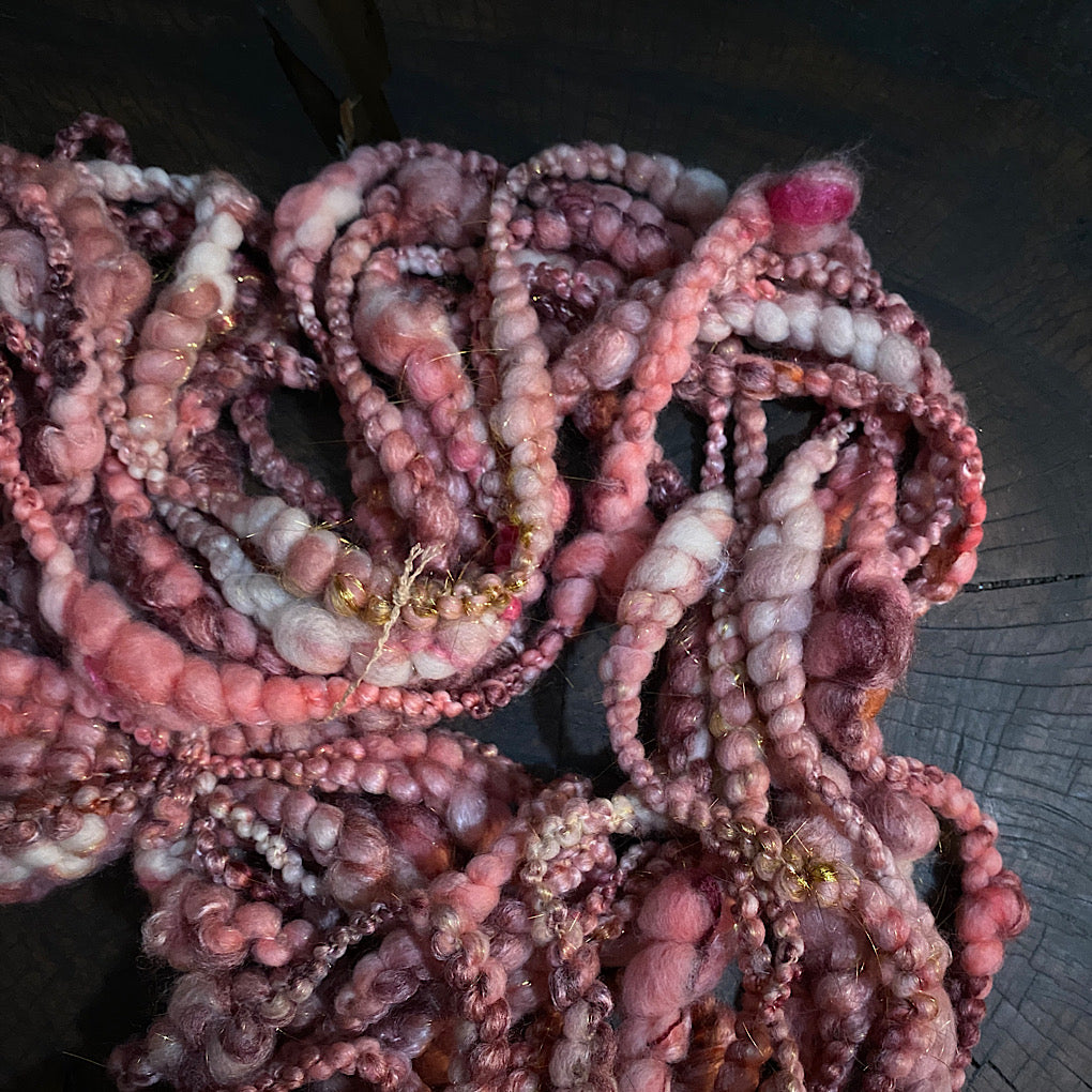 Frozen cheeks jumbo boucle Art yarn