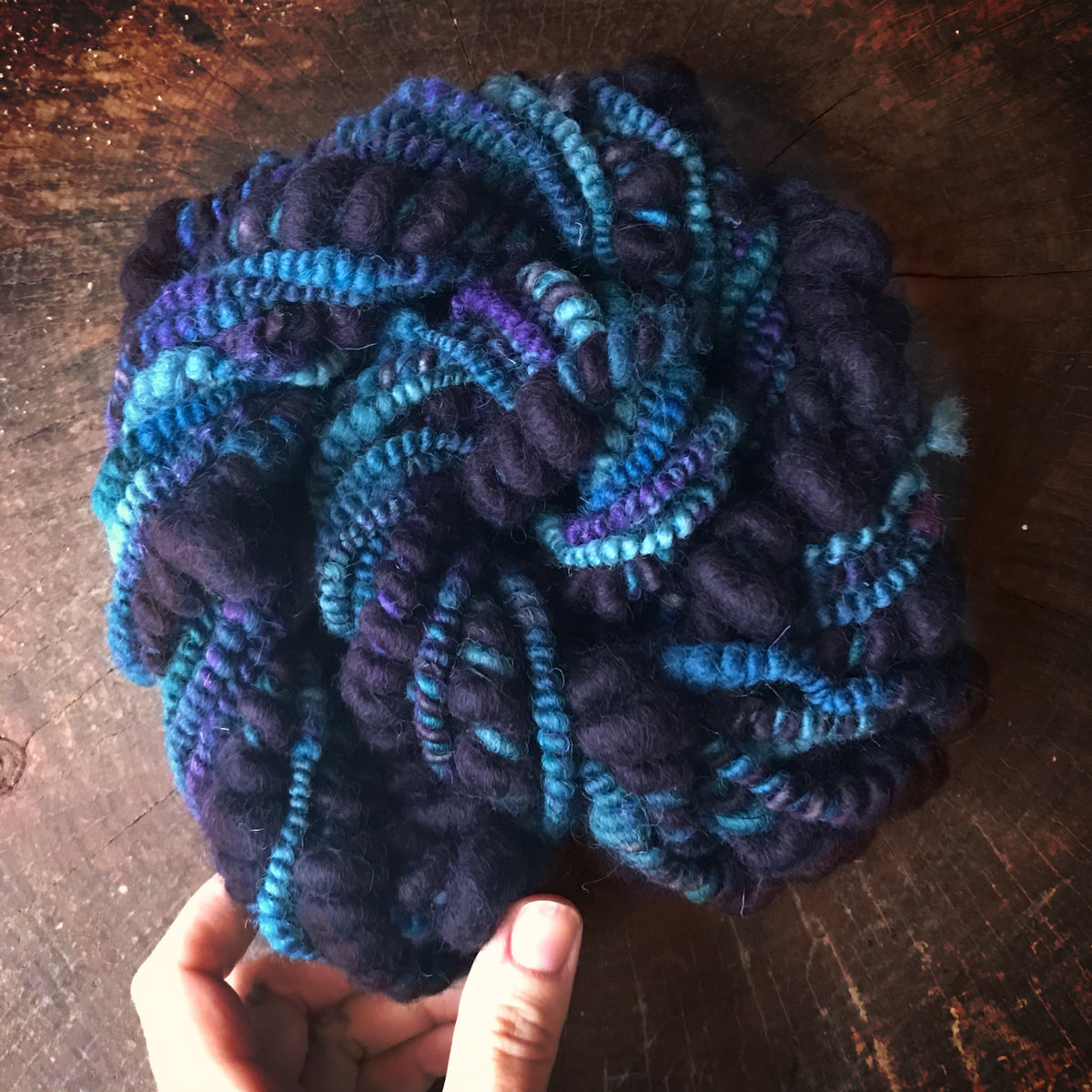 Blue black art yarn 90g - Mynoush
