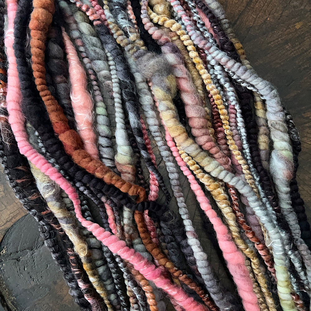 Golden rose - set of jumbo art yarn