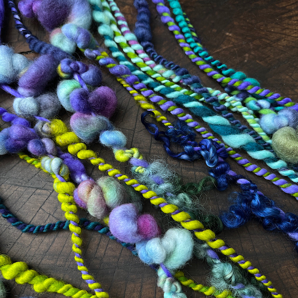 Turquoise intense - art yarn