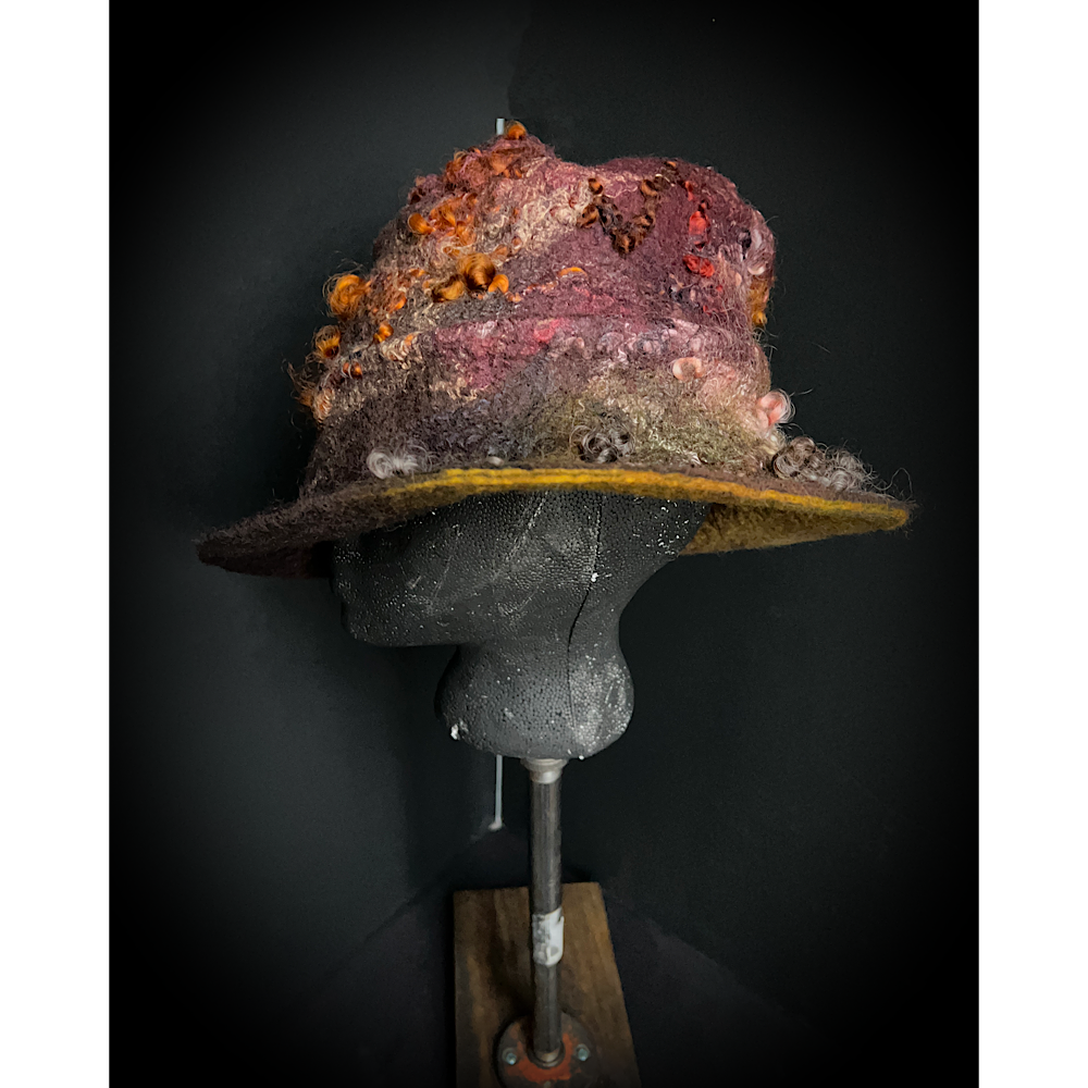 Felted hat- 23.5”
