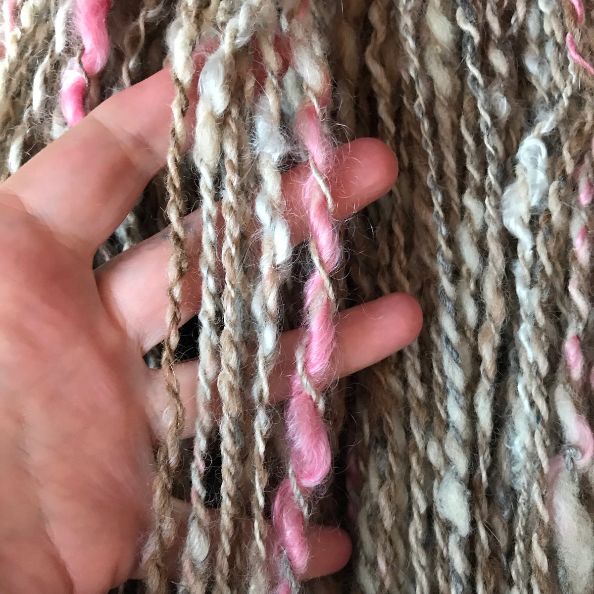 Beige hand spun yarn 120g 102y - Mynoush