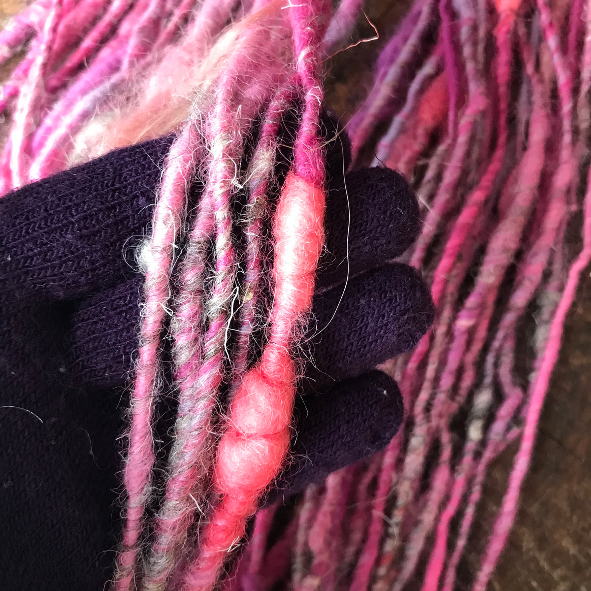 Pink art yarn 100g 37y - Mynoush