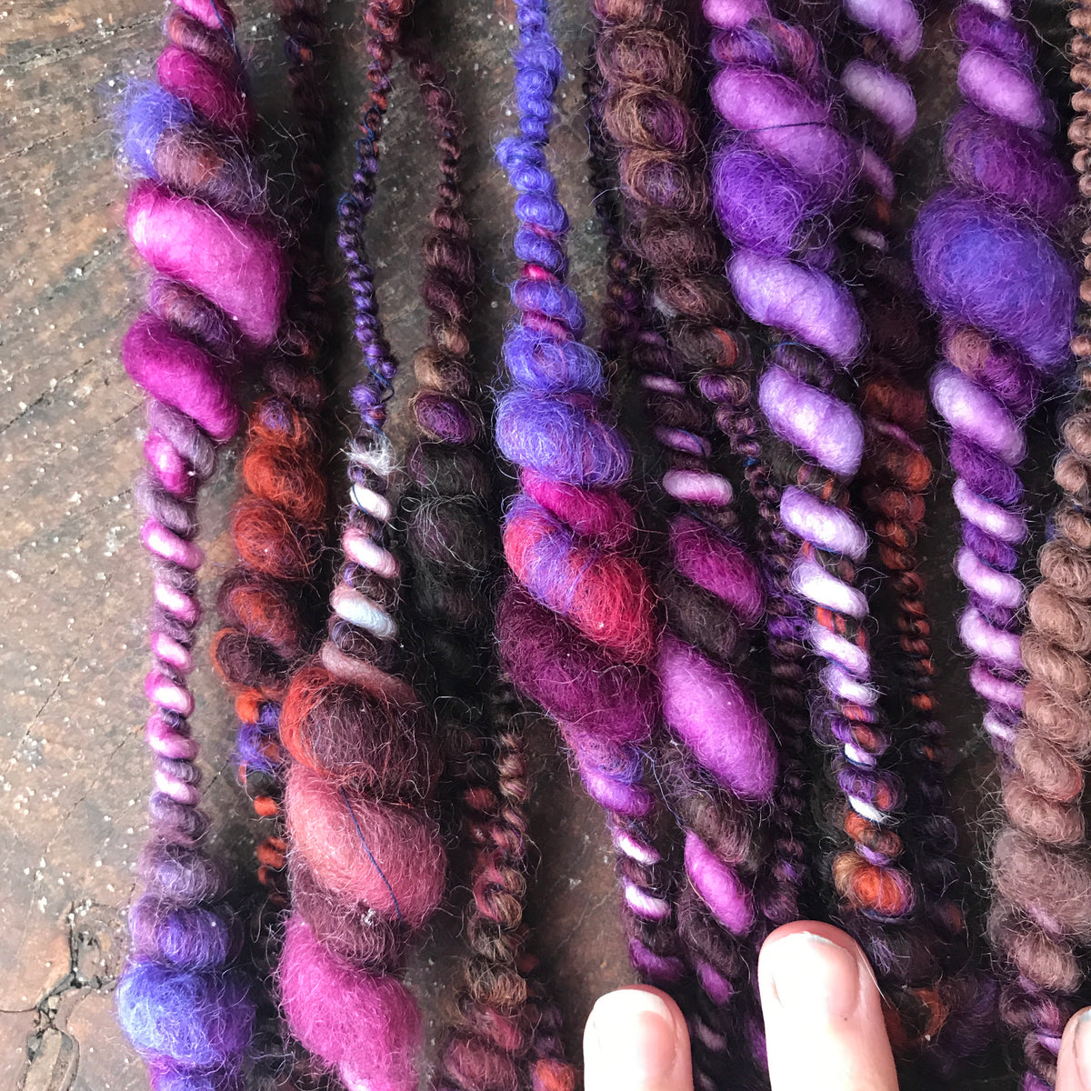 Purple art yarn 100g - Mynoush