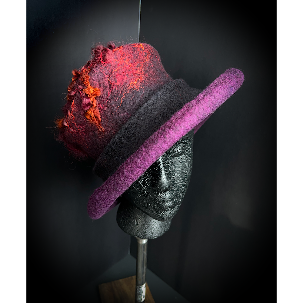 Felted hat- 23.5”