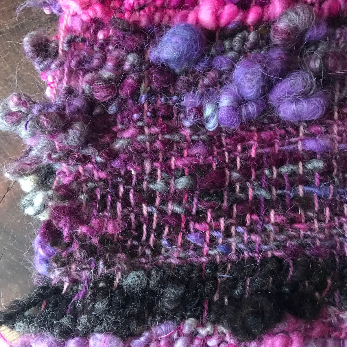 Purple scarf 100% Wool - Foulard 100% laine mauve - Mynoush