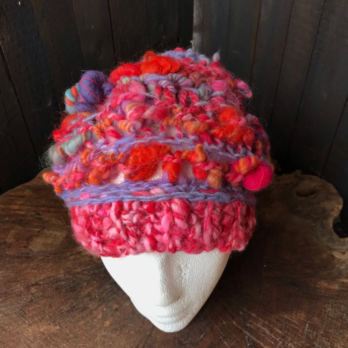 Red chunky knitted hat | Bonnet en tricot rouge | 19”-23” - Mynoush