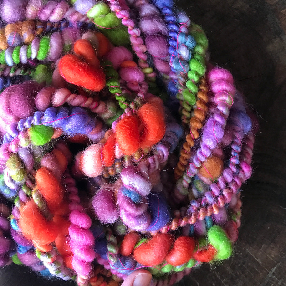 Rainbow art yarn 100g 11y - Mynoush