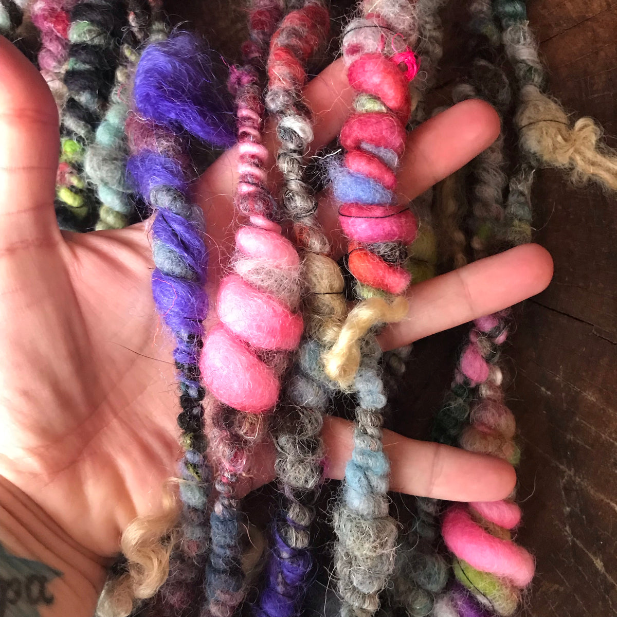 Multi grey jumbo art yarn yarn 75g - Mynoush