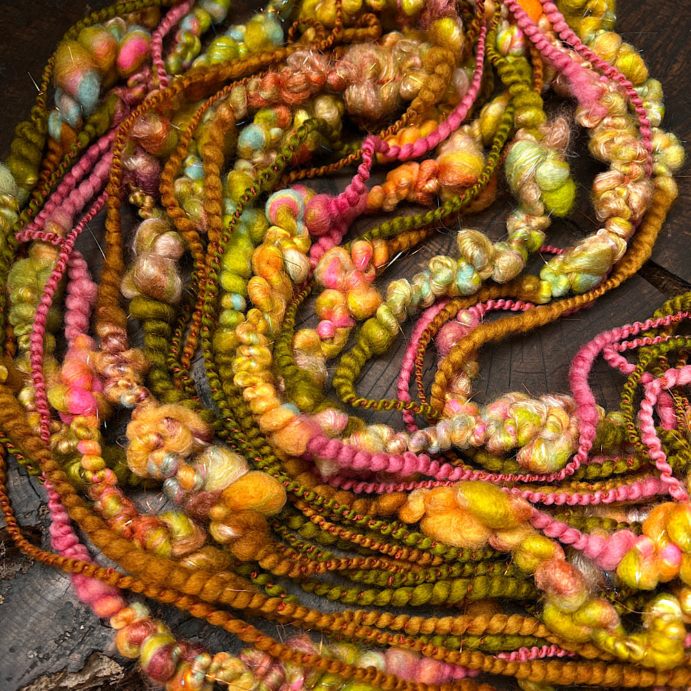 Pamplemousse bubbly art yarn