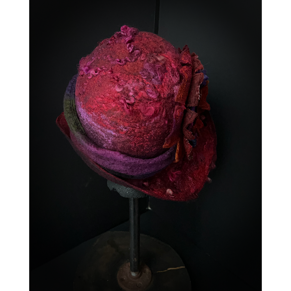Felted flapper’s hat with rose size 24” 1/4