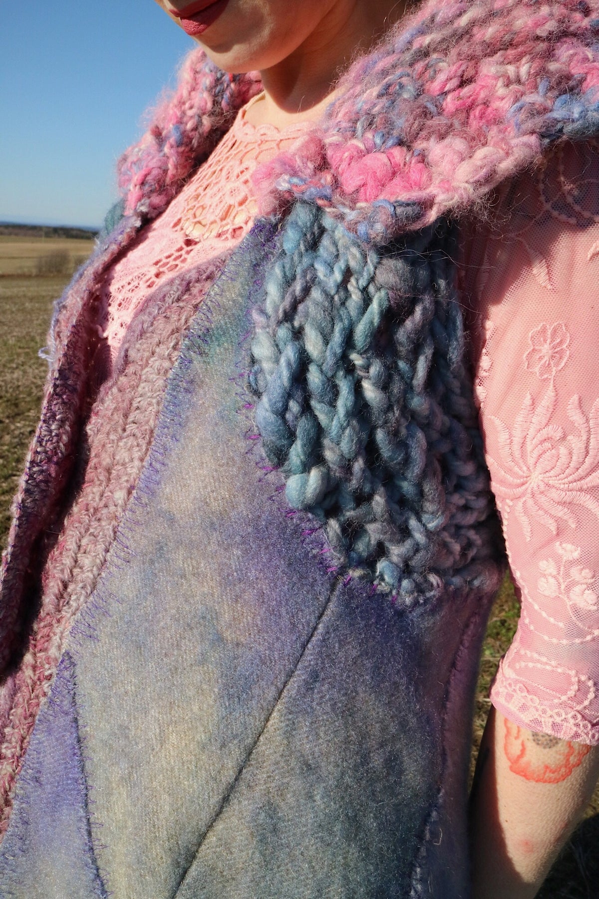 Sleeveless blue patchwork coat - Mynoush