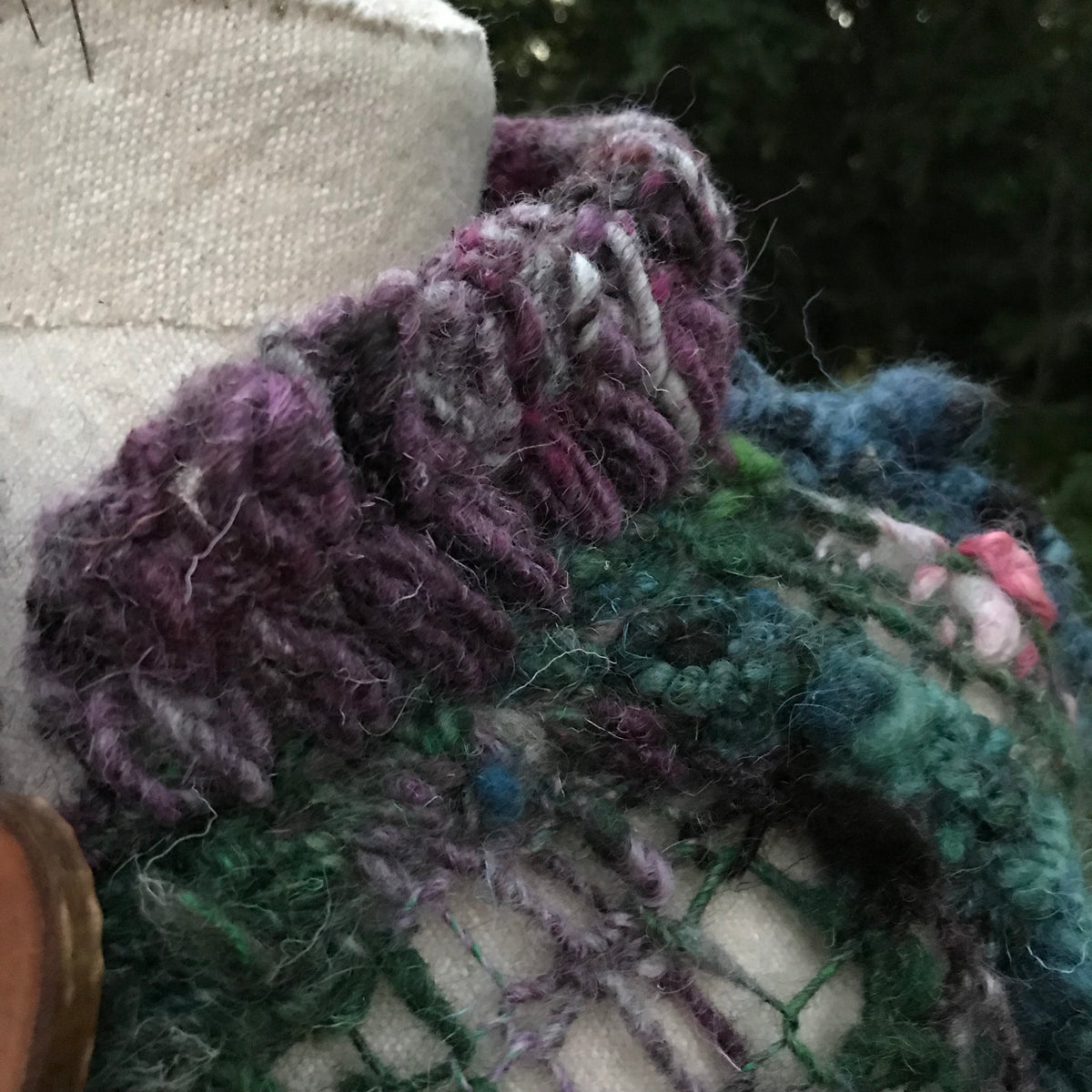 Green knitted shawl  | Châle vert - Mynoush