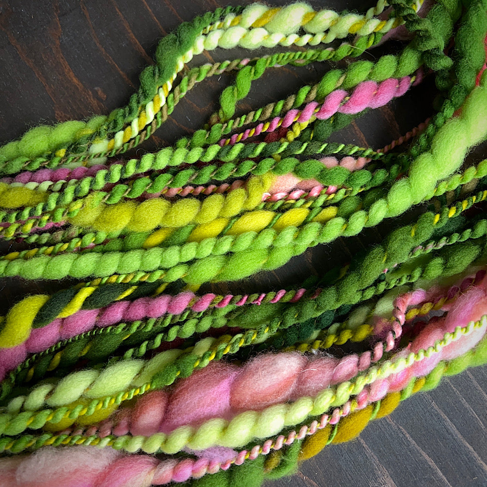 Art yarn for weaving and knitting