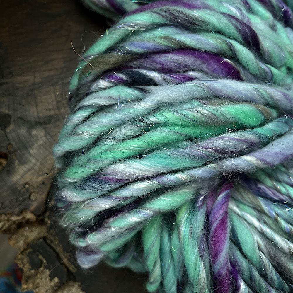 Amethyst single yarn