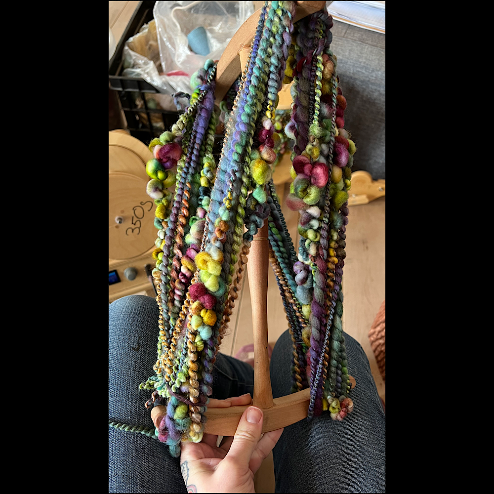 Golden teal - bubbly art yarn