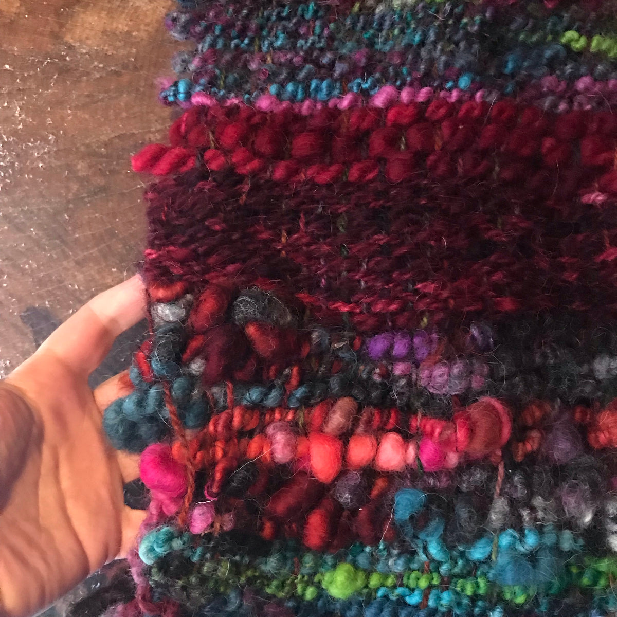 Burgundy scarf 100% Wool - Foulard 100% laine bordeaux - Mynoush