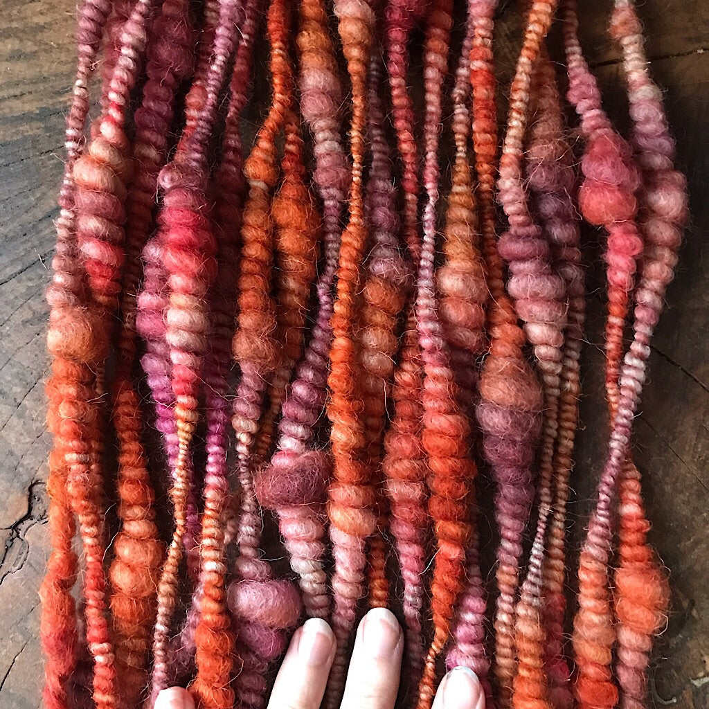 Redhead weaving yarn