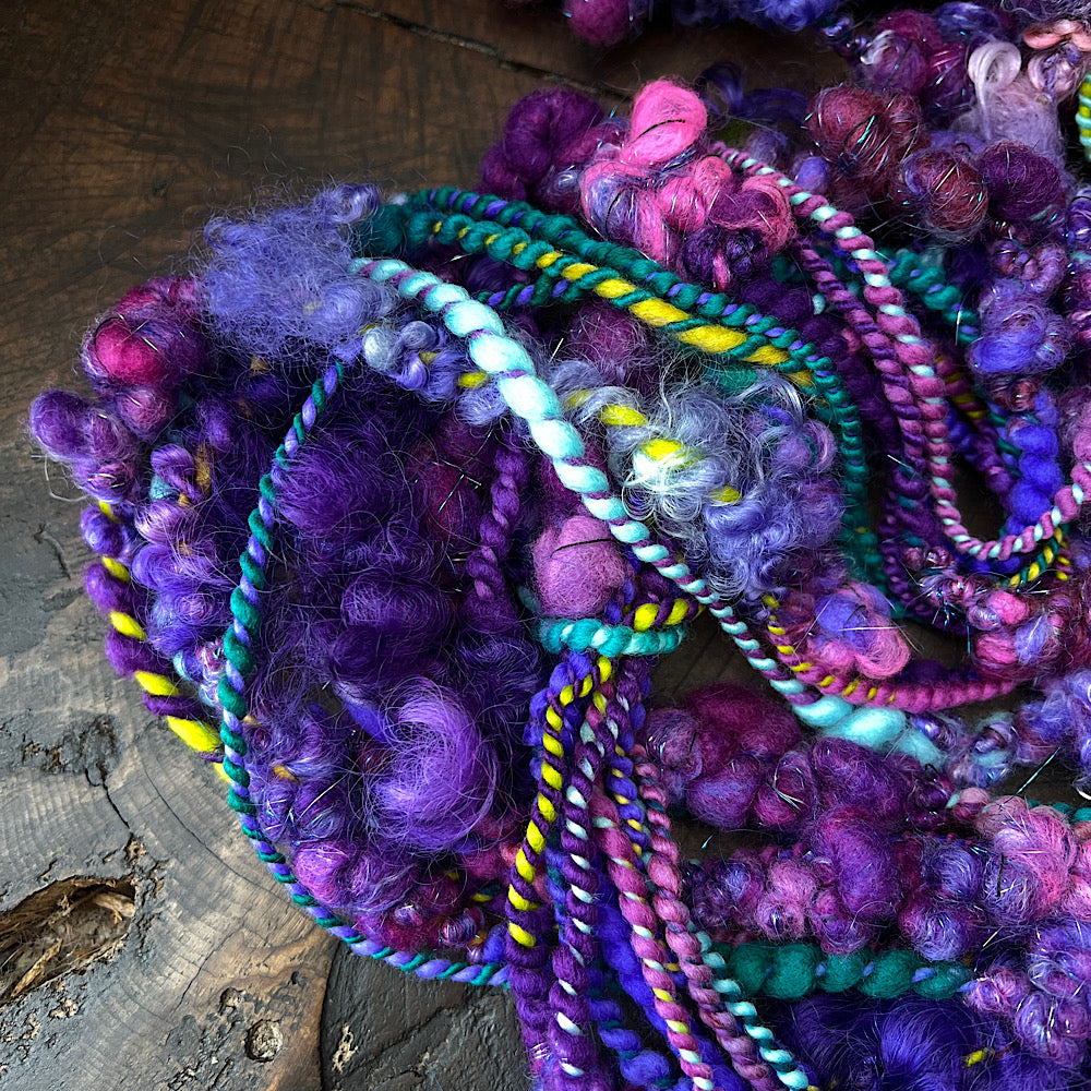 Violet intense - art yarn