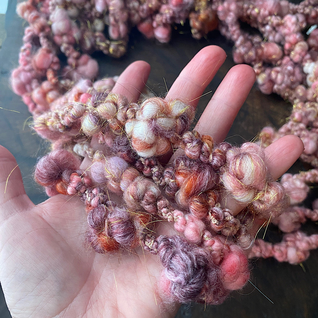 Frozen cheeks SUPER jumbo boucle Art yarn