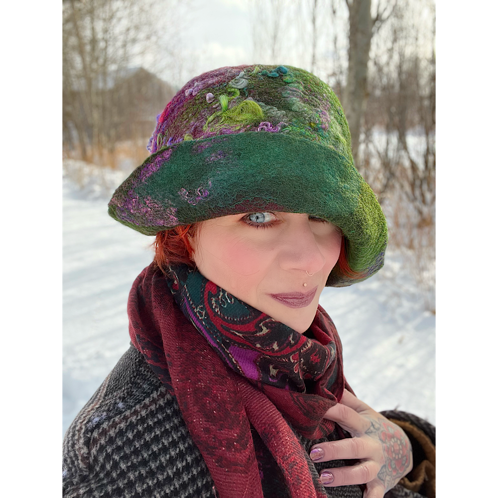 Felted flapper’s hat- 23.5”