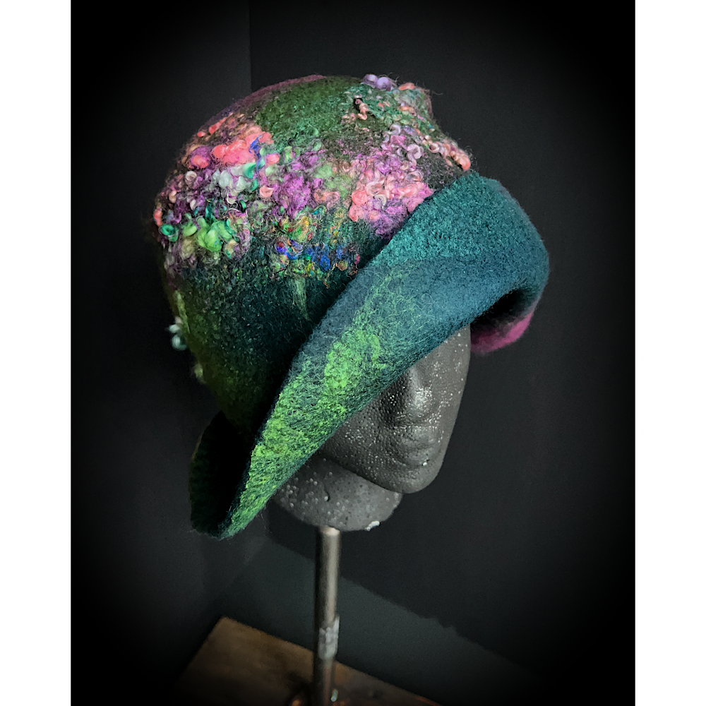 Felted flapper’s hat- 23.5”