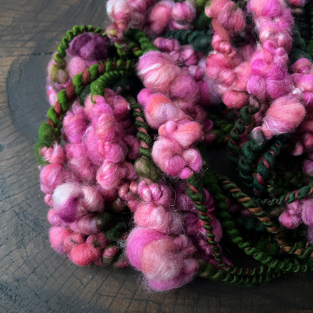 Art yarn for weaving