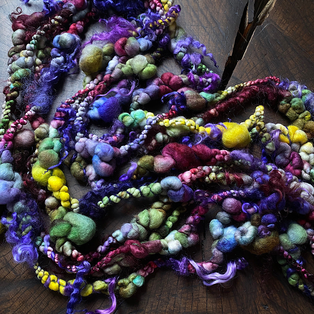 Custom Jumbo Boucle - Pensée- Locks included