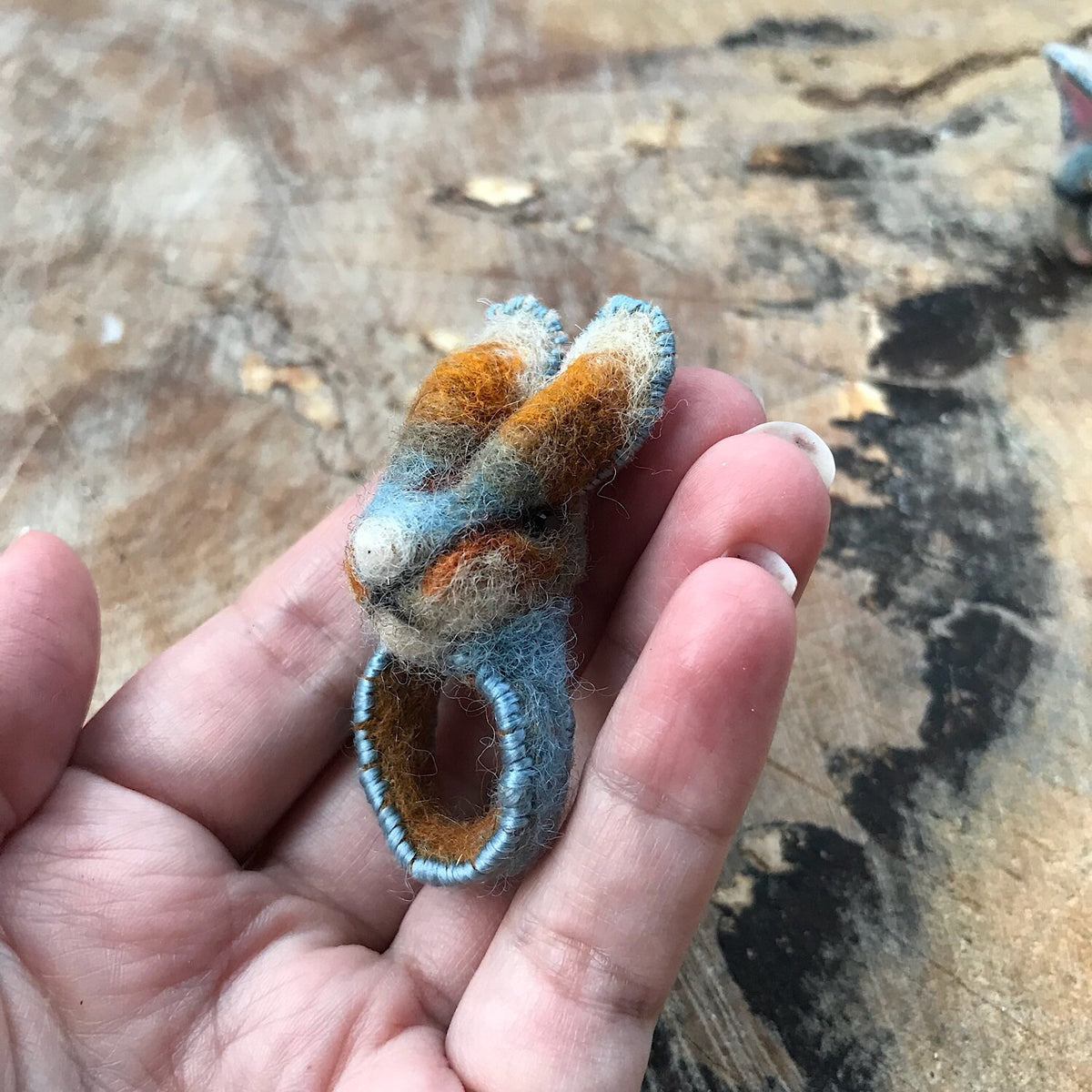 Blue felted bunny ring size 6.5-7.5 - Mynoush