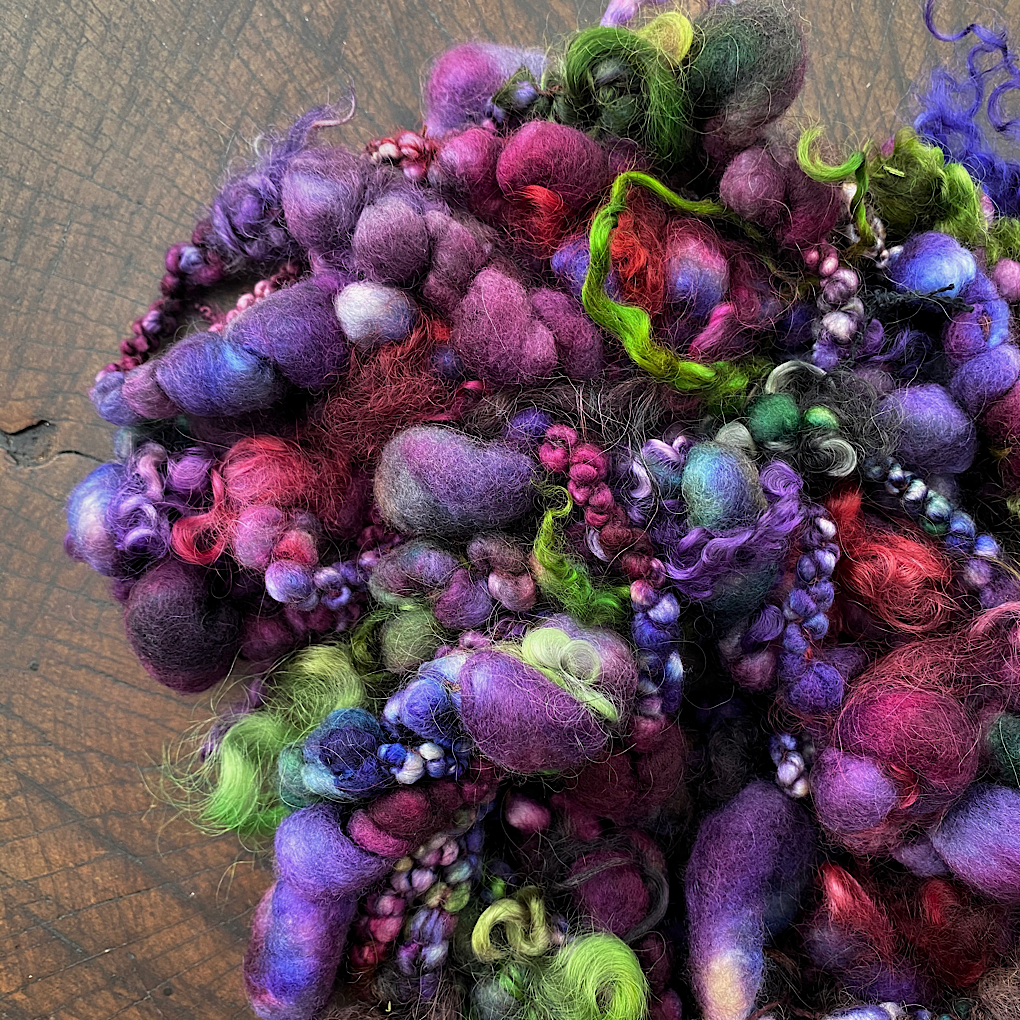 Nocturne Jumbo boucle art yarn with locks