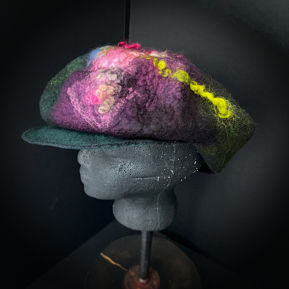 Felted oversized newsboy hat size 23.5”