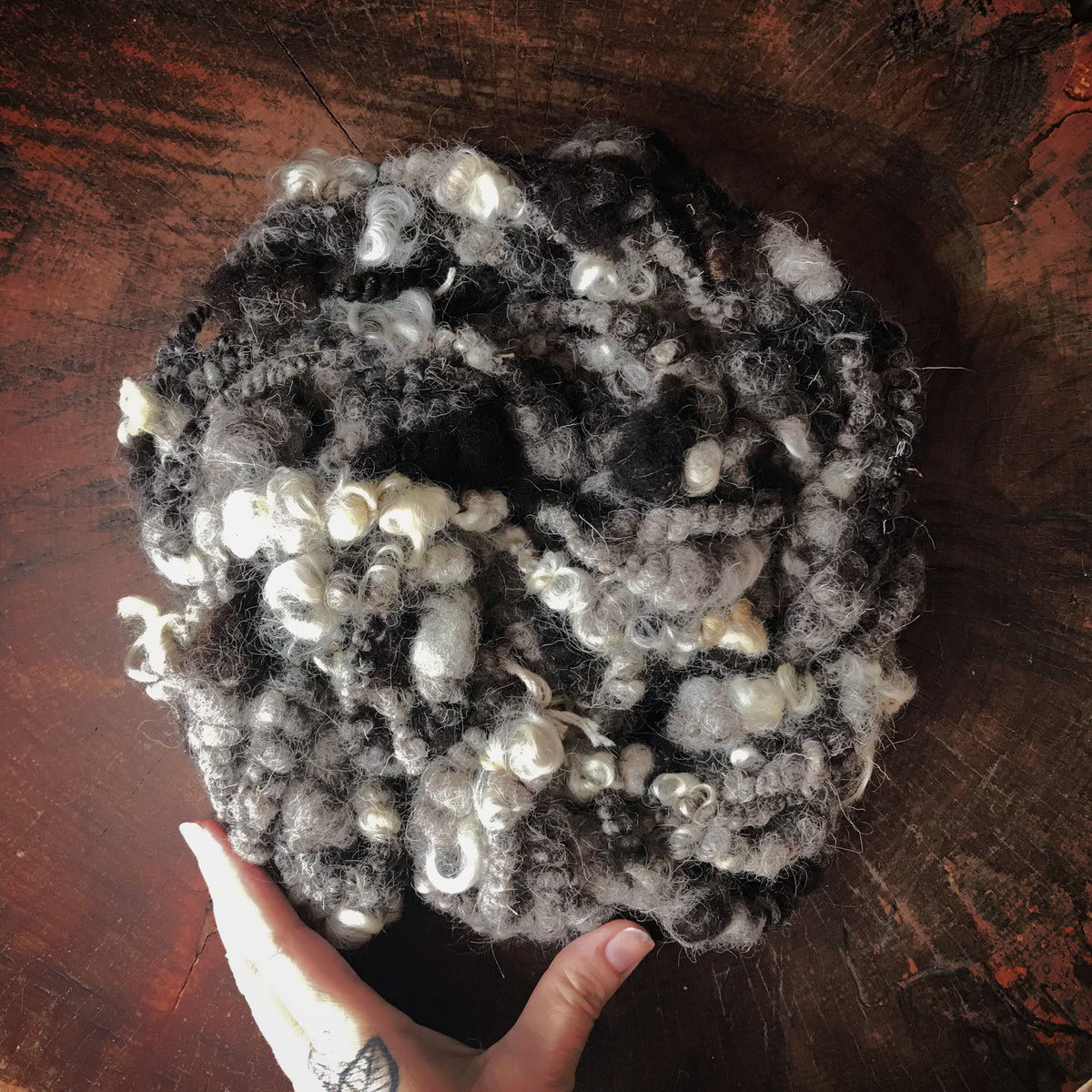 Grey  hand spun yarn 100g 12 y - Mynoush