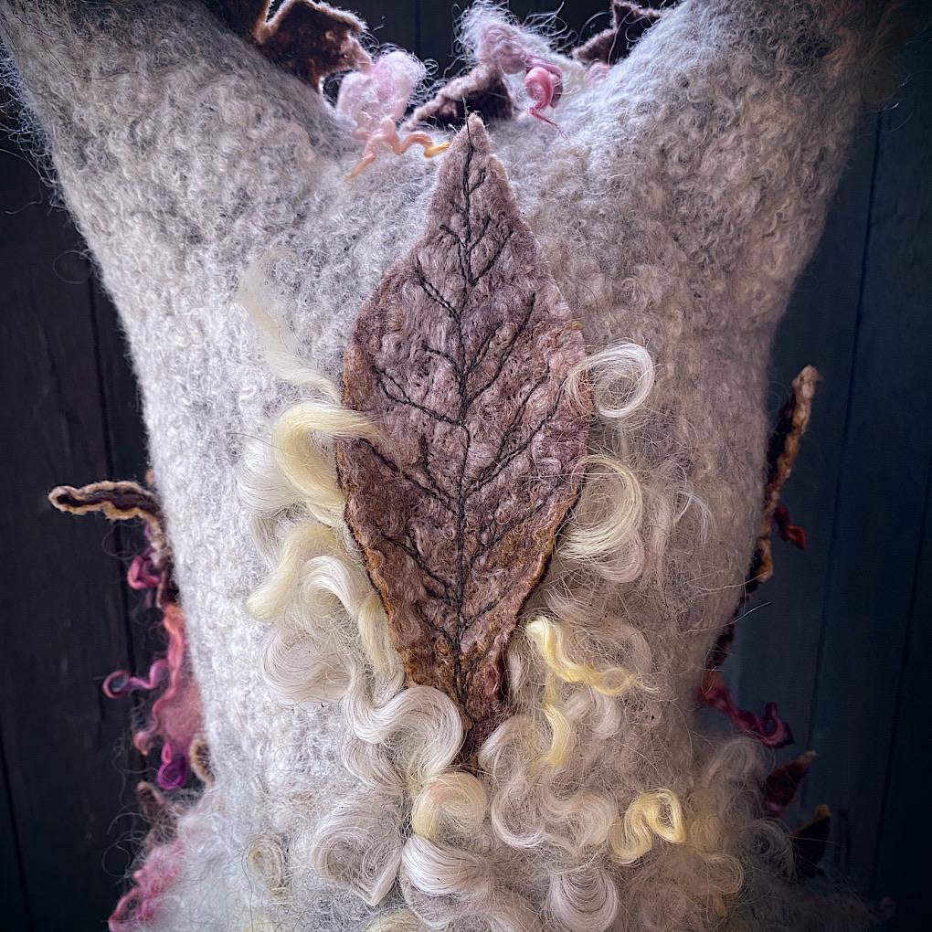 MADE TO ORDER L’esprit des bois felted hood