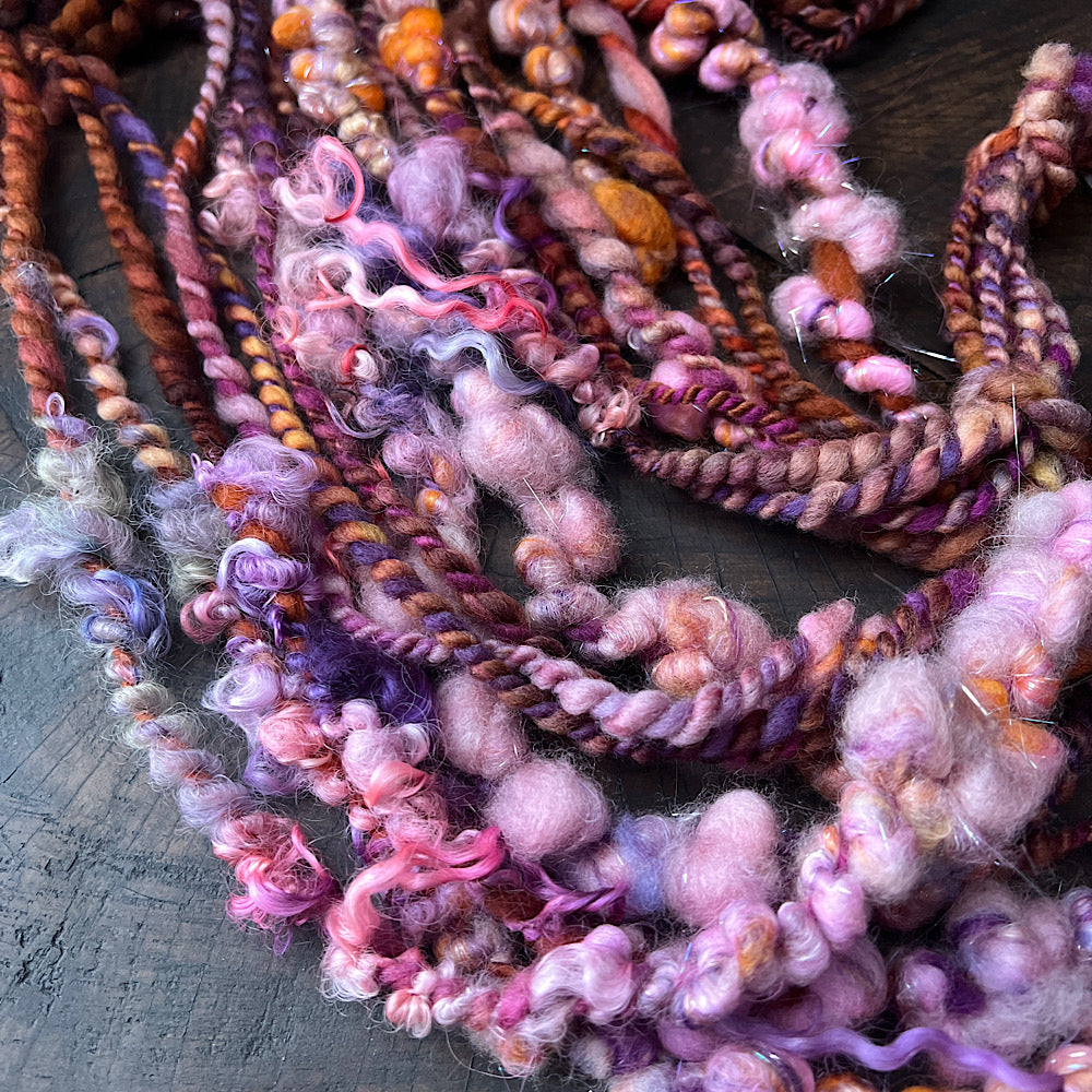 A fox in love - signature art yarn