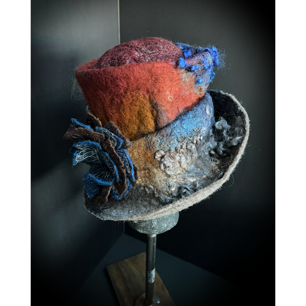 Felted top hat with rose - 23”