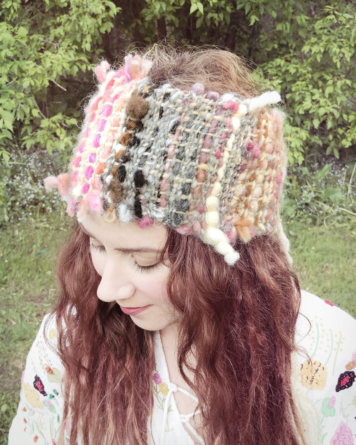 Beige and pink hand woven headband - Mynoush
