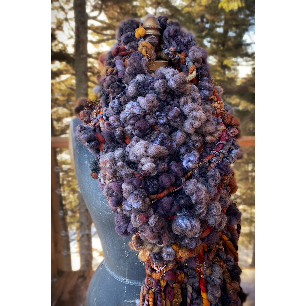 Beside the fireplace - Woven scarf - COMING SOON