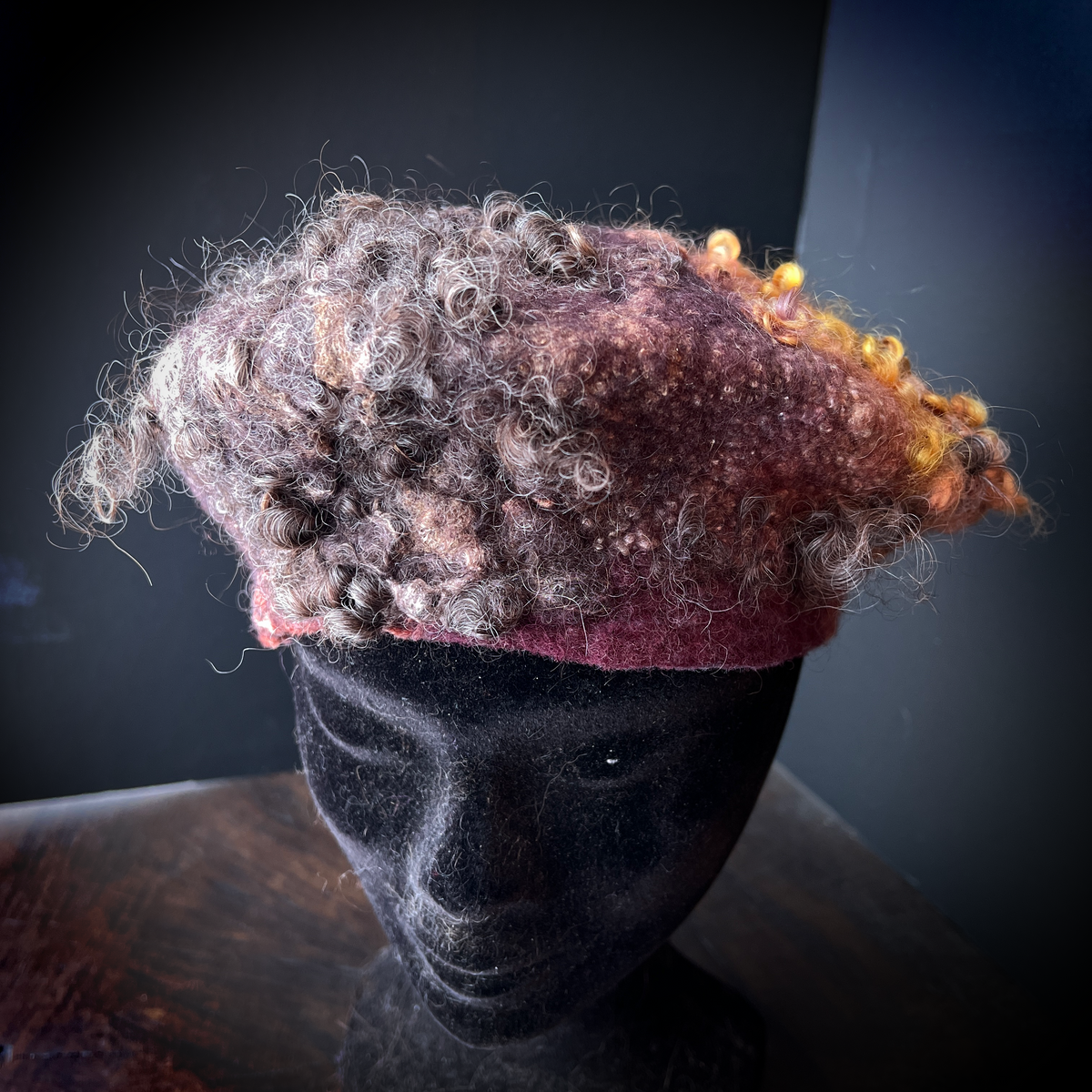 Merino silk beret 21“ 1/4