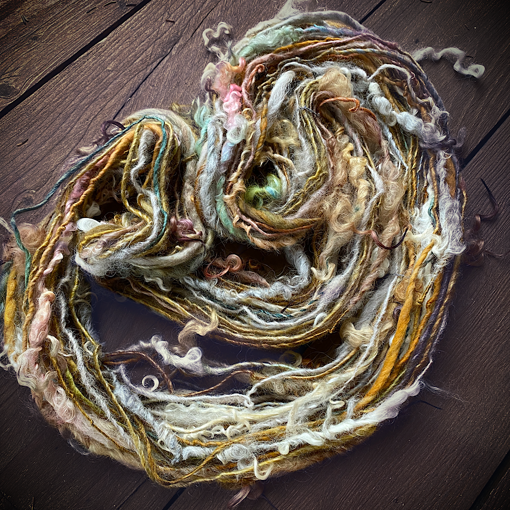 Goldie silk wool art yarn minis