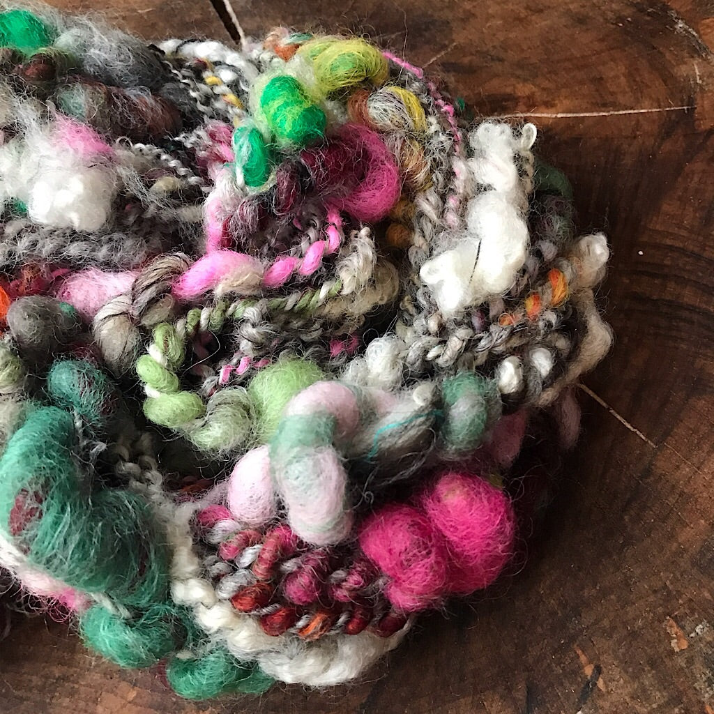 Winter roses Art yarn