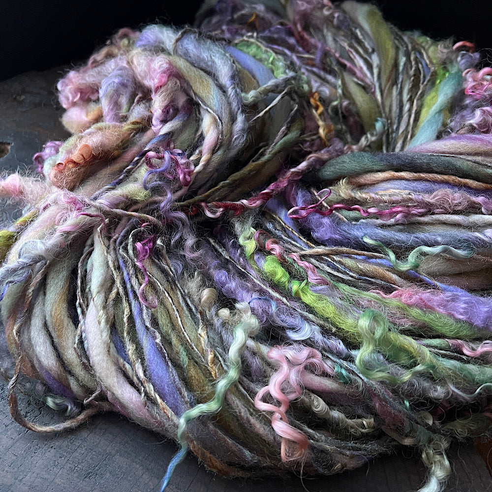 A fairy breath art yarn single