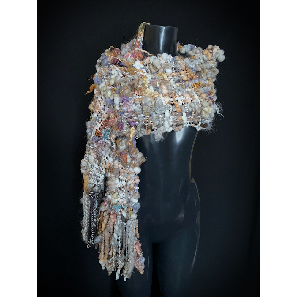 Golden rose Woven scarf 2022