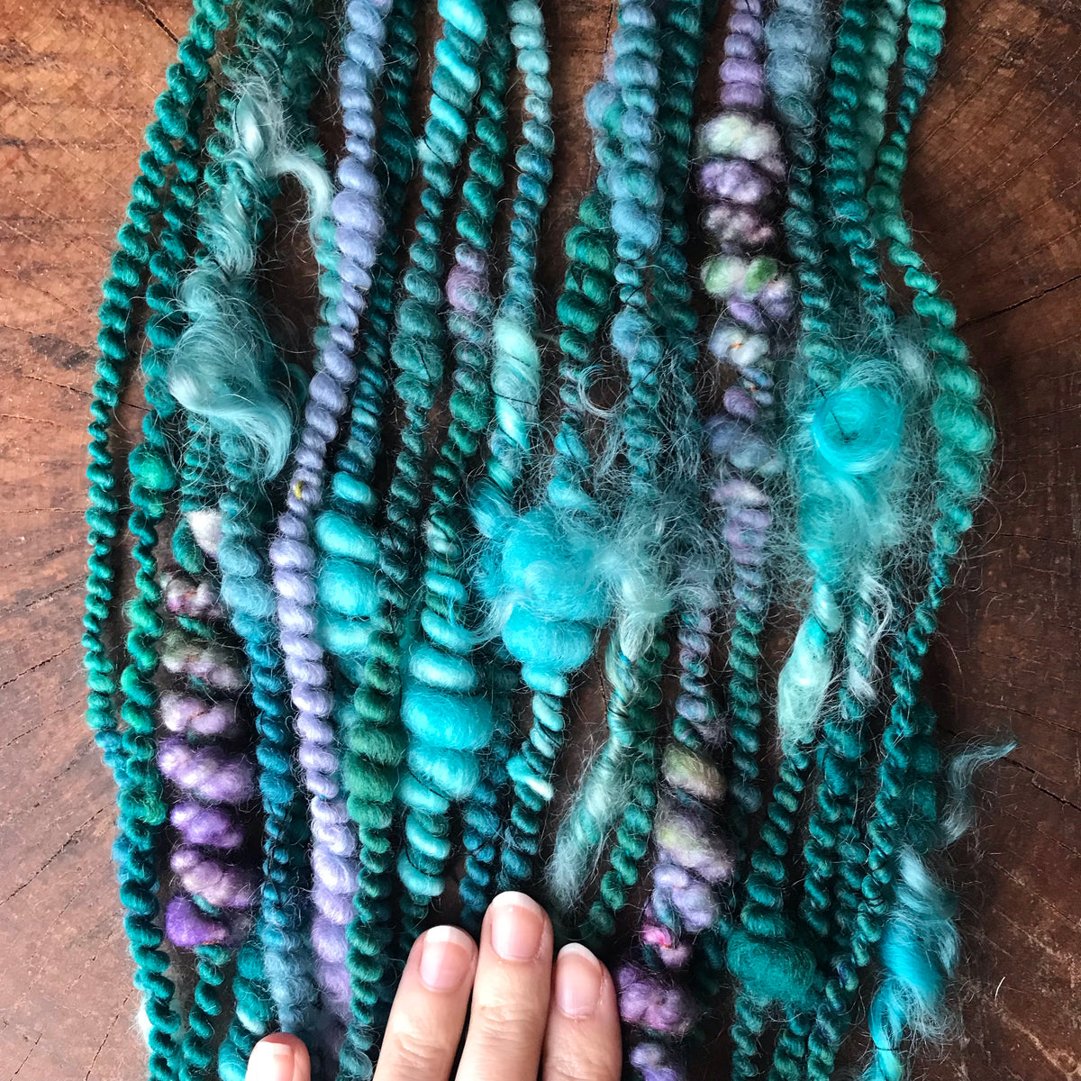 Turquoise blue art yarn 78g - Mynoush